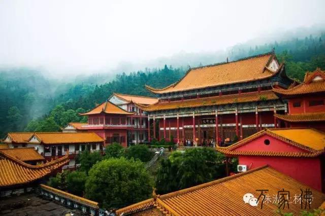 上林寺戊戌年“法界圣凡是火陆普度年夜斋胜会”暨寿佛殿奠定年夜典