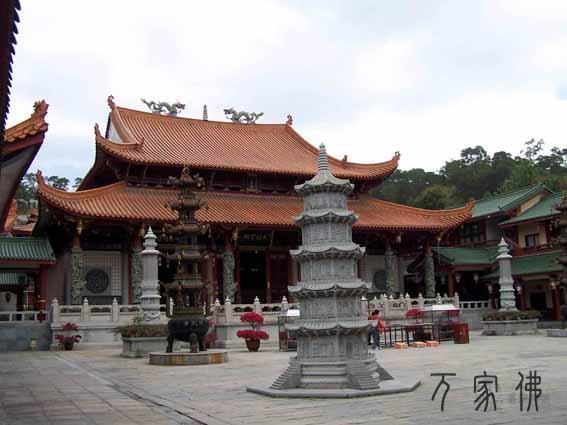 人死中肯定会有苦乐