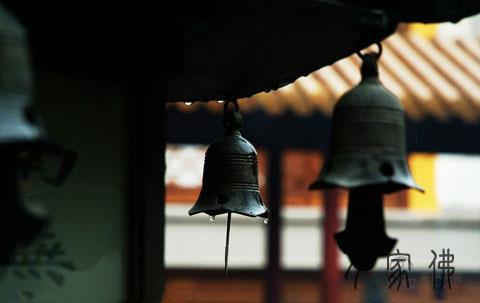 东晋上将恒冲建名刹宝寺僧房达万间