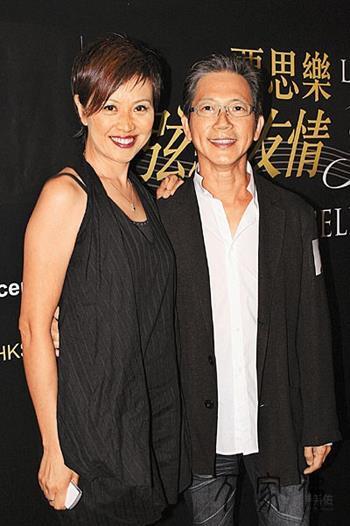 喷鼻港艺人廖安丽丈妇叶青霖早前出家