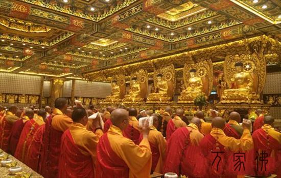 喷鼻港宝莲禅寺举行万佛宝殿降成开光庆典活动