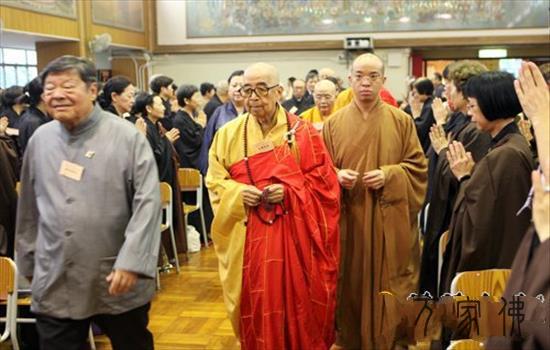 喷鼻港没有俗观宗寺、喷鼻海正觉莲社举行“纪念抗和胜利七十周年祷告和仄fahui”