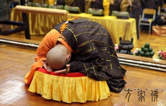喷鼻港没有俗观宗寺、喷鼻海正觉莲社举行“纪念抗和胜利七十周年祷告和仄fahui”