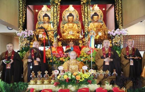 喷鼻港没有俗观宗寺天台宗传法年夜典暨综合奠定仪式举行