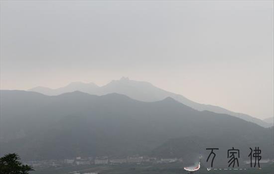 黄梅时节家家雨  结夏安居处处情