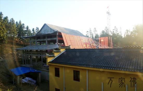 黄山紧山寺举行年夜雄宝殿上梁祈福fahui