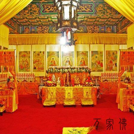 黄梅妙乐寺法界圣凡是火陆fahui第两天：发符、悬幡
