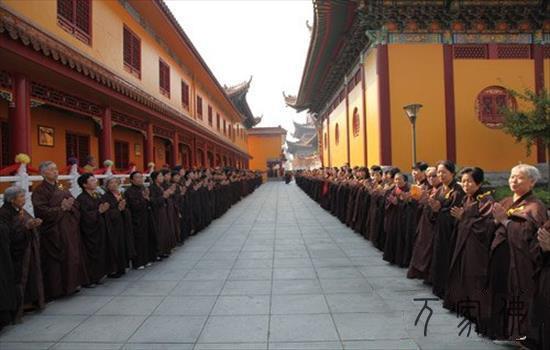 黄梅妙乐寺法界圣凡是火陆fahui第三天：请上堂