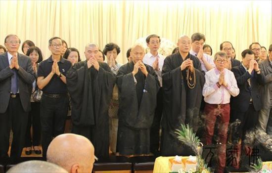 喷鼻港宏明年夜和尚率没有俗观宗寺、喷鼻海正觉莲社僧寡悼念永惺少老