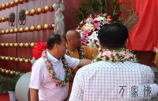黑龙江省海林报恩寺举行“宗教活动场合”挂牌仪式