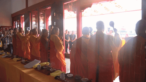黑龙江泰来光明寺年夜雄宝殿降成开光 果海法师誓为十圆疑寡挨造建持“净天”