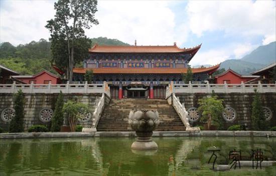 鸡脚山九莲寺“浑凉天”夏令营  一天的禅教死活