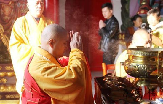 黑龙江勃利县极灵寺火陆fahui尾日：焰心典礼