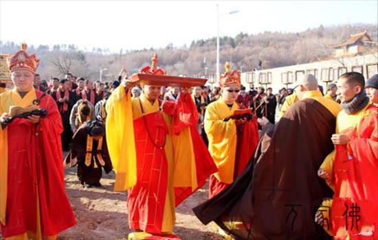 黑龙江勃利县极灵寺火陆fahui之圆满供、圆满喷鼻、收判宣疏、圆满收圣