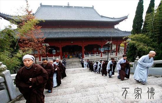黄梅四祖寺举行乙已年冬季禅七正式起七fahui
