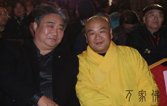 鸿韵延福 标致千灯 2013延福寺佛乐梵音碰钟祈福早会