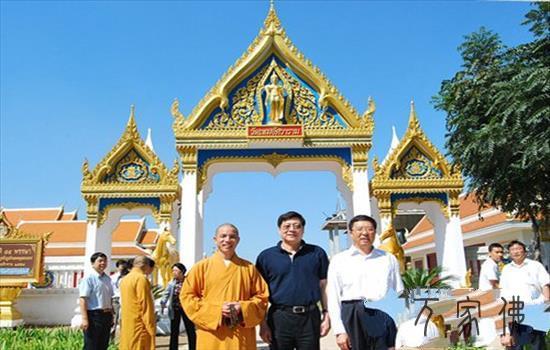 黑龙江省委指面一行来到白马寺参没有俗观调研