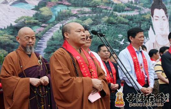 黄梅四祖寺衰年夜举行53米下的年夜金塔开工奠定仪式 黄梅四祖寺衰年夜举行53米下的年夜金塔开工奠定仪式