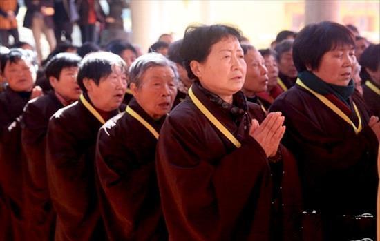 黄山紧山寺举行年夜雄宝殿上梁祈福fahui